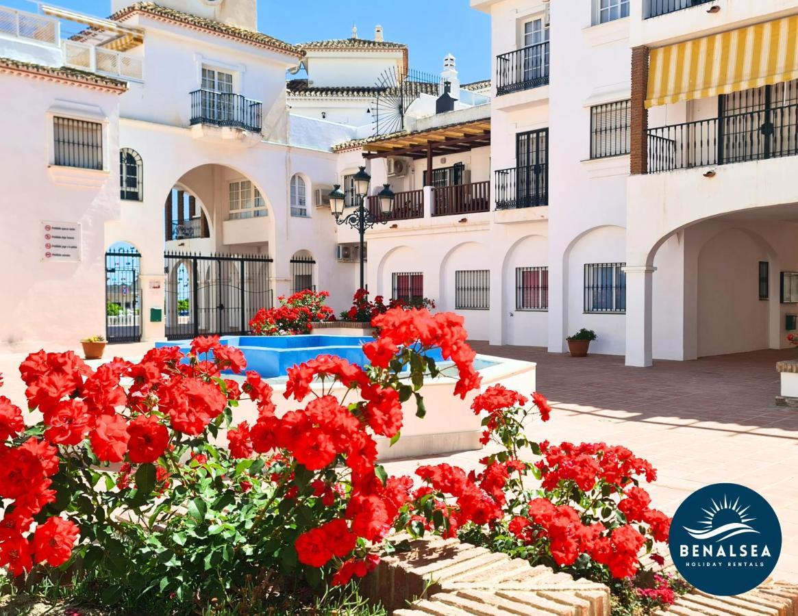 Premium Apartment 50 Mts From De The Beach In Pueblo Quinta 베날마데나코스타 외부 사진