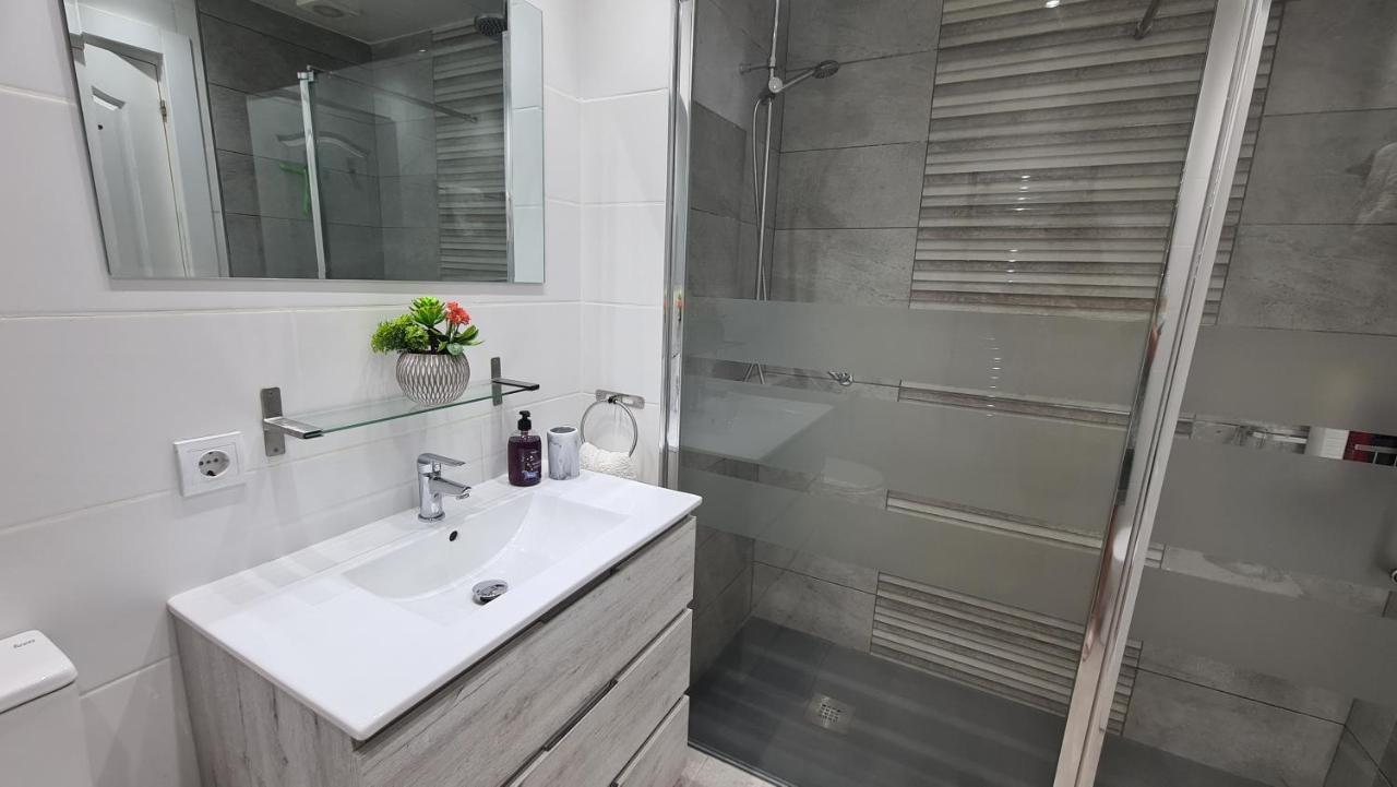 Premium Apartment 50 Mts From De The Beach In Pueblo Quinta 베날마데나코스타 외부 사진